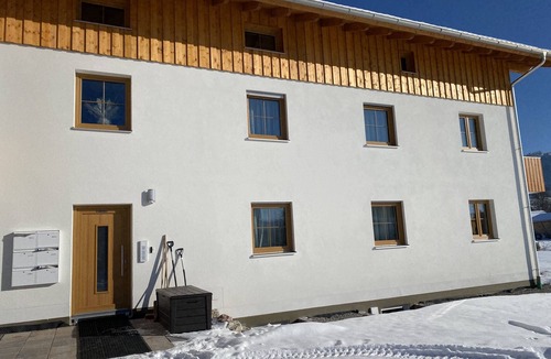 Halblech Apartment | 133m² apartment in Bayerniederhofen * Mountain and castle view