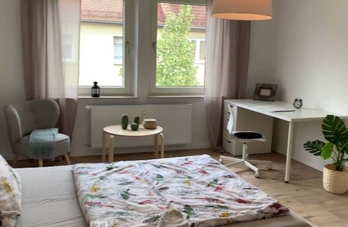 Untergiesing Resort | 135 m² Private room ∙ 1 bedroom ∙ 7 guests