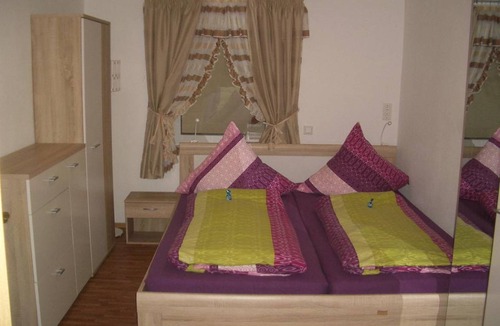 Viechtach Apartment | 135 m² Apartment ∙ 3 bedrooms ∙ 10 guests