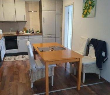 Oberschneiding Apartment | 140 m² Apartment ∙ 7 bedrooms ∙ 11 guests