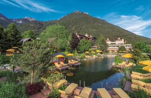Maurach Hotel | 140 m² Hotel ∙ 2 bedrooms ∙ 4 guests