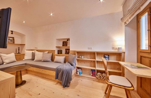 Muhldorfl Apartment | 145 m² Apartment ∙ 3 bedrooms ∙ 6 guests