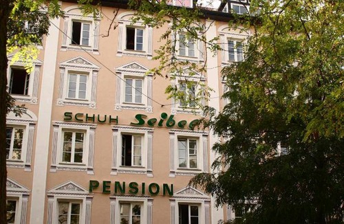 Angerviertel Bed & Breakfast | 15 m² Bed and breakfast ∙ 127 guests