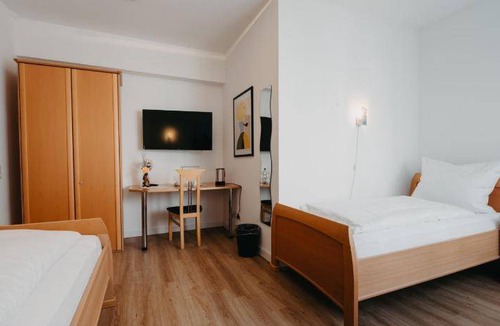 Waldaschaff Hotel | 15 m² Hotel ∙ 2 guests