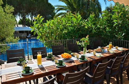 Sitges Villa | 15 min. drive from Sitges Villa El Ranch 10 min. walk to the beach Jacuzzi 14P