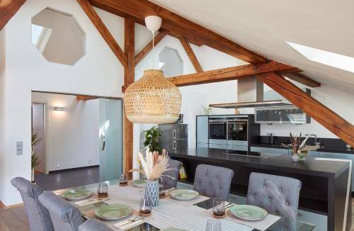Sudstadt Apartment | 150 m² Apartment ∙ 3 bedrooms ∙ 7 guests