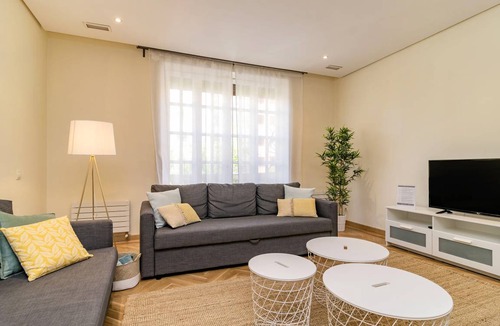 Castellana Apartment | 150 m² Apartment ∙ 3 bedrooms ∙ 8 guests