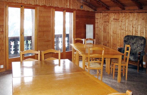 Champery Apartment | 160 m² Apartment ∙ 8 bedrooms ∙ 16 guests