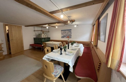 Schnann House | 160 m² House ∙ 8 bedrooms ∙ 10 guests