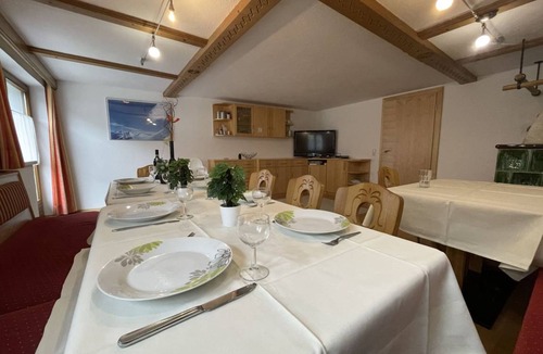 Schnann House | 160 m² House ∙ 8 bedrooms ∙ 10 guests