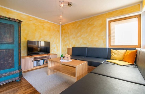 Kolsassberg Apartment | 170 m² Apartment ∙ 3 bedrooms ∙ 8 guests
