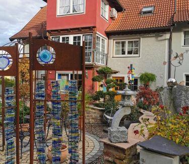 Siegenburg Bed & Breakfast | 18 m² Bed and breakfast ∙ 2 guests