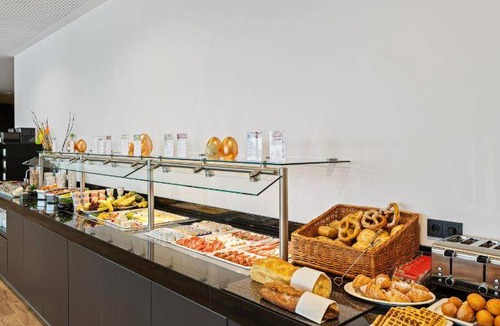 Furstenfeldbruck District Hotel | 18 m² Hotel ∙ 4 guests