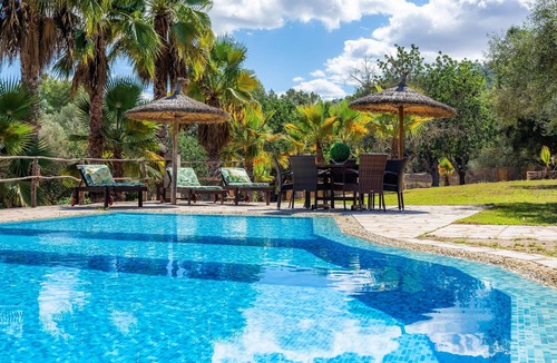 Petra House | 18th-Century Country House in Mallorca with Air Conditioning and Wi-Fi