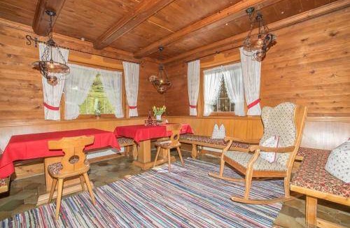 Brandberg Ski Chalet | 190 m² Chalet ∙ 5 bedrooms ∙ 12 guests