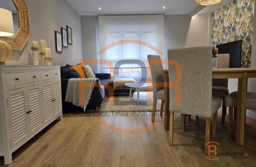 Gijon City Centre Apartment | 1A126 Apartamento céntrico de 2 dormitorios en Gijón By R2R