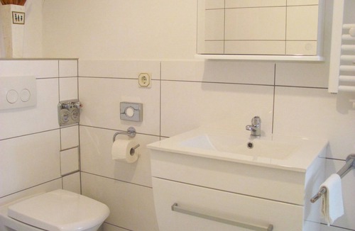 Memmingen House | 2 | Accommodation - Apartment Storchenfärbe