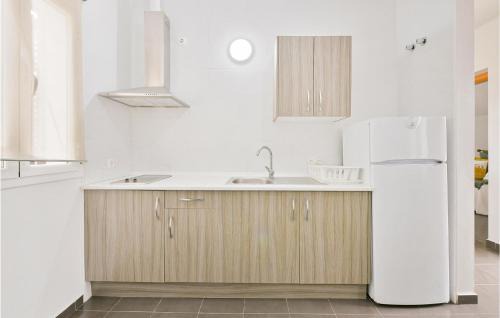 El Coronil House | 2 Bedroom Cozy Home In El Coronil