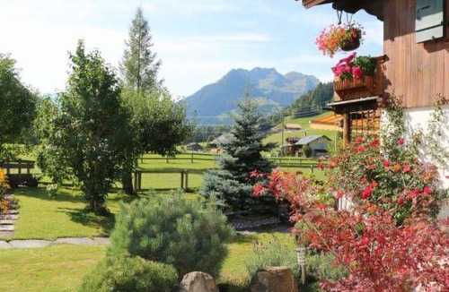 Gstaad Apartment | 2-Bettwohnung by Interhome