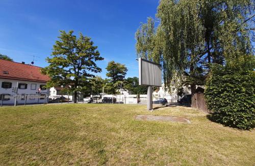 Allach-Untermenzing Hostel | 2-Rent Group Hostel Rooms&Apartments EVE168
