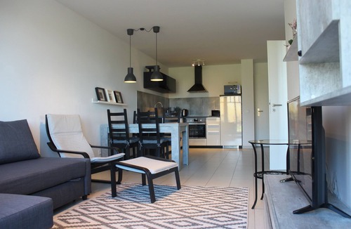Heiligendamm Apartment | 2 room apartment, north-facing terrace, close to the beach & WLAN for up to 3 people with dog