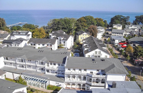 Gohren Apartment | 2-room vacation apartment close to the beach in the center - Residenz Strandeck FeWo 02