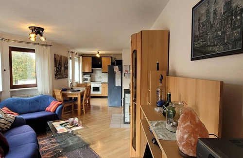 Munchen District Apartment | 2-Zimmer-FeWo-54qm m. Balkon in Gräfelfing-Lo. bei München