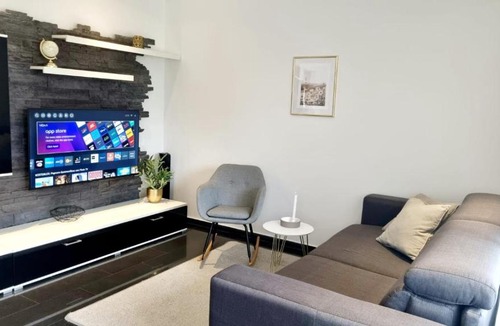 Luenen Apartment | 2-Zimmer I Küche I Balkon I WLAN I Prime I Parken