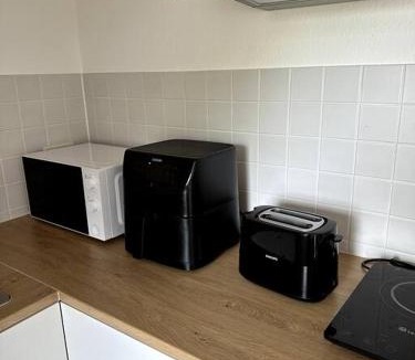 Schweinheim Apartment | 2-Zimmer-Wohnung mit Balkon & guter Anbindung in Aschaffenburg