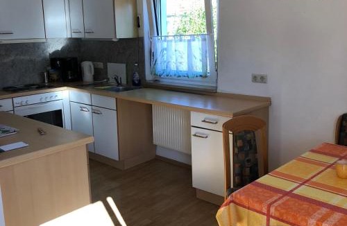 Munchen District Apartment | 2 Zimmer Wohnung mit Balkon - Nähe Messe