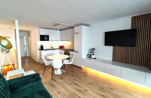Sankt Englmar Apartment | 2-Zimmer Wohnung, Pools, Sauna und Balkon