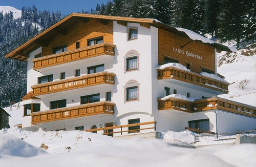 Mathon Hotel | 20 m² Hotel ∙ 1 bedroom ∙ 2 guests