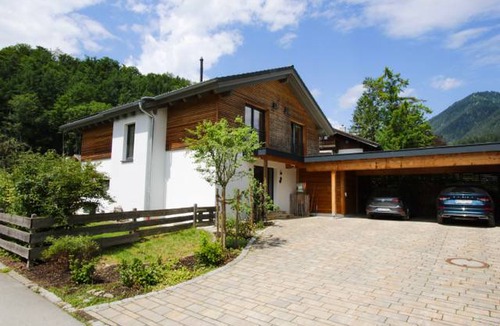 Oberaudorf House | 200 m² House ∙ 3 bedrooms ∙ 6 guests
