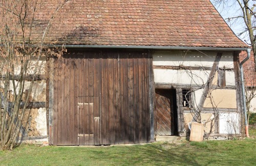 Geckenheim House | 200 m² House ∙ 5 bedrooms ∙ 7 guests