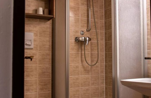 Oetz Hotel | 21 m² Hotel ∙ 1 bedroom ∙ 2 guests