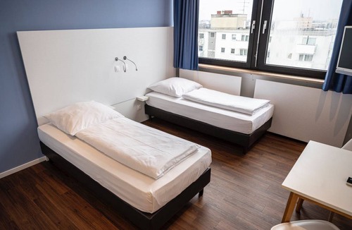 Alt-Moosach Apartment | 24 m² Apartment ∙ 2 guests