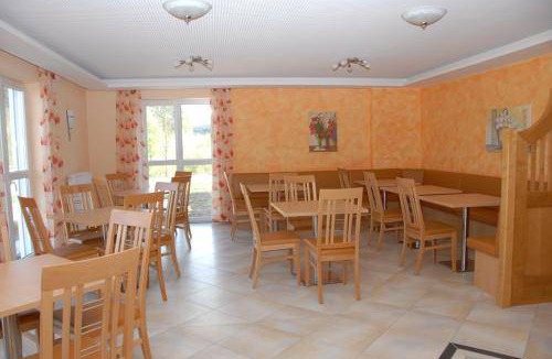 Eggenfelden Bed & Breakfast | 24 m² Bed and breakfast ∙ 2 guests