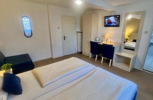 Kitzingen Bed & Breakfast | 24 m² Bed and breakfast ∙ 3 guests