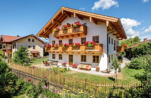 Chieming Apartment | 25 m² Apartment ∙ 1 bedroom ∙ 2 guests