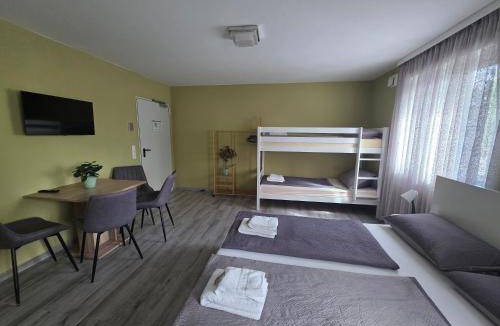 Mitte Bed & Breakfast | 27 m² Bed and breakfast ∙ 16 guests