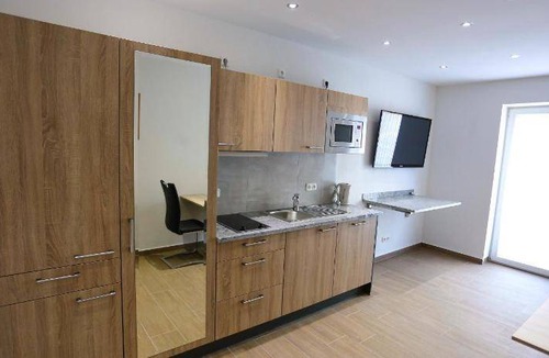 Donauwoerth Bed & Breakfast | 28 m² Bed and breakfast ∙ 2 guests