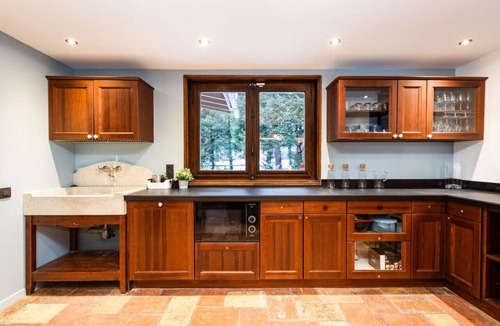 Les Praz-de-Chamonix Ski Chalet | 280sqm Chalet | Sauna Cinema|Starlink connection | Close to ski lift