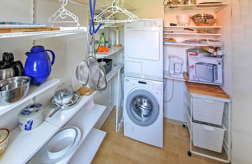 Warthe Apartment | 3 bedroom gorgeous apartment in Warthe