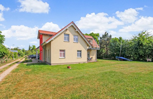 Warthe Apartment | 3 bedroom gorgeous apartment in Warthe