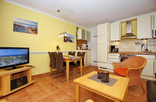 Ostseebad Kuhlungsborn Apartment | 3 room apartment with terrace, up to 4 persons, handicapped accessible