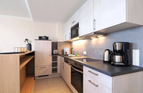 Seebad Bansin Apartment | 3-room apartment in prime beach location with two balconies and lake view
