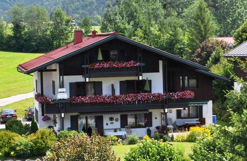 Groissenbach Apartment | 3 room family apartment Schneerose