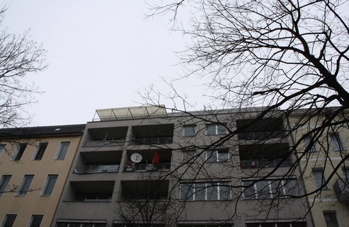Tempelhof Apartment | 3 rooms, up to 7 persons, luxuriously furnished, "Magnolia"