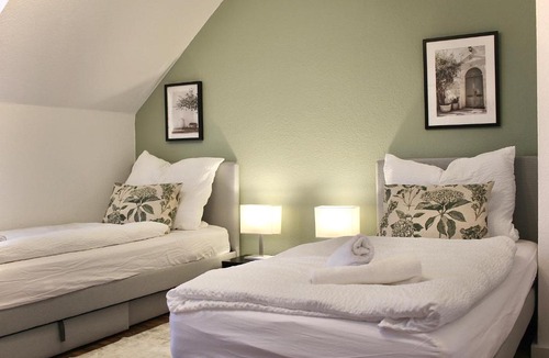 Hamm Apartment | 3-Zimmer-Apartment I 2 Min bis Hbf I Smart TV I WiFi I modern