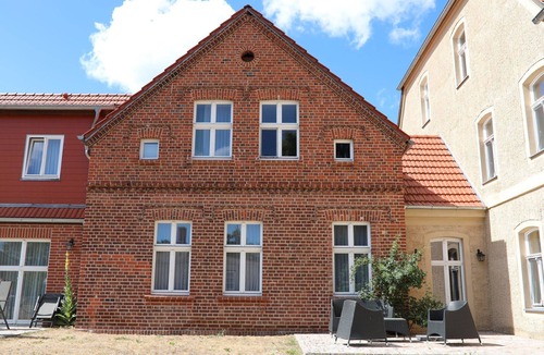 Stolpe Apartment | 3 Zimmerappartement mit Separater Küche, Eigener Eingang, 85m² für 4-6 Personen